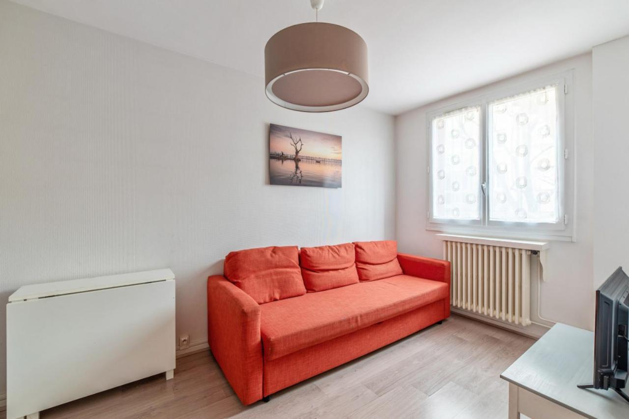 Studio Folleto - Welkeys Apartment Lyon Bagian luar foto