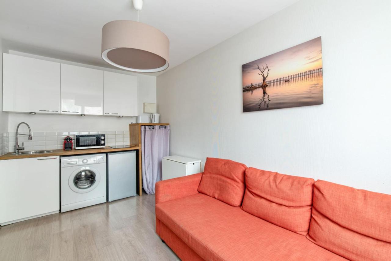 Studio Folleto - Welkeys Apartment Lyon Bagian luar foto